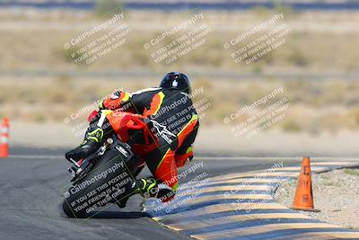 media/Apr-10-2022-SoCal Trackdays (Sun) [[f104b12566]]/Turn 11 Backside (945am)/